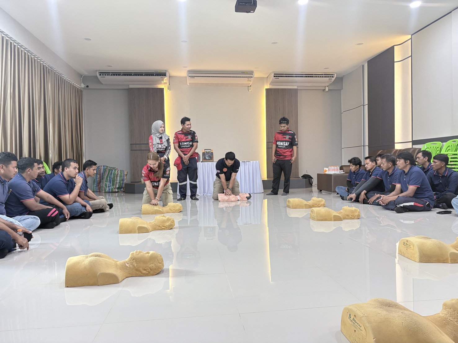 โครงการอบรมการปฐมพยาบาลเบื้องต้นในสถานประกอบกิจการ